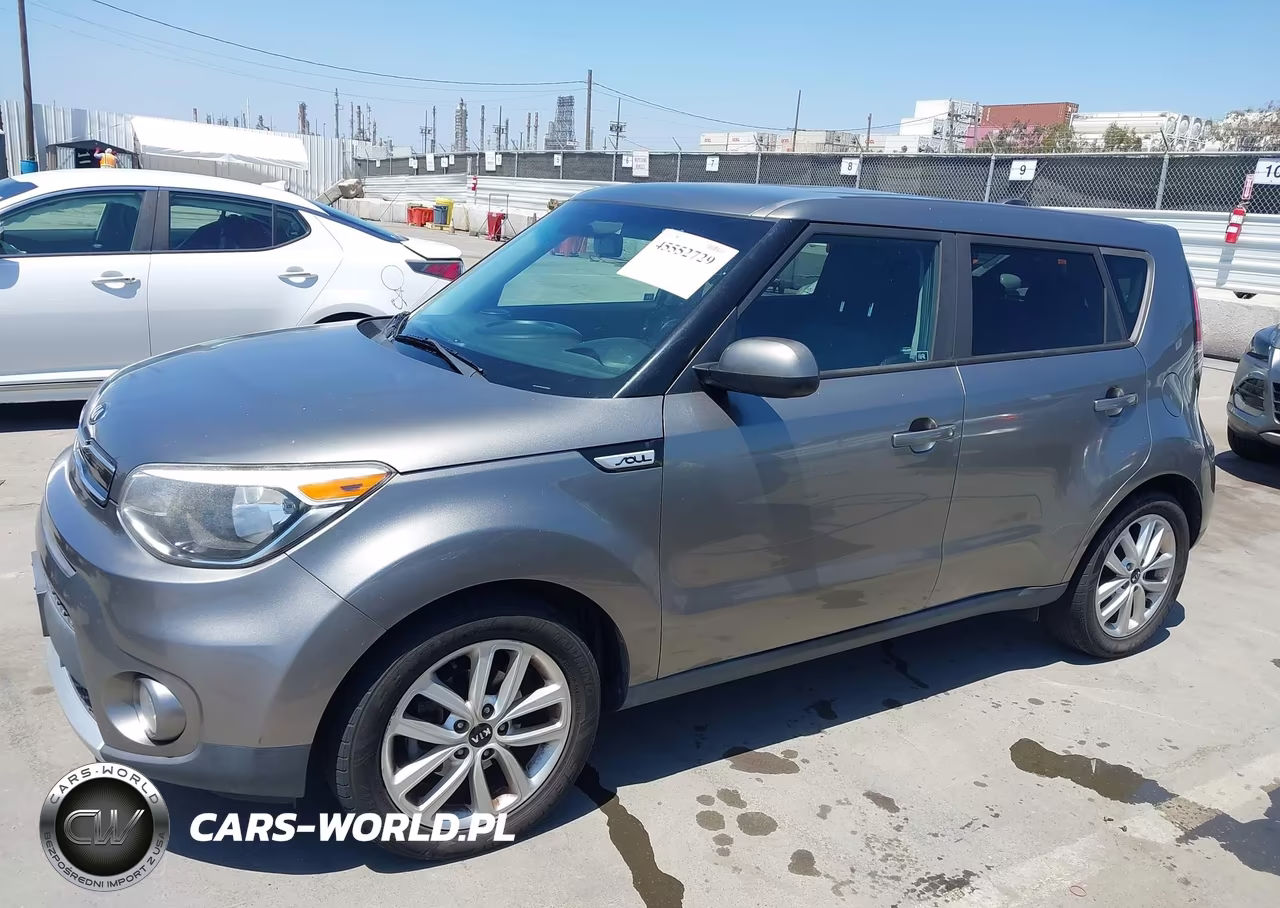 2018 Kia Soul + VIN:KNDJP3A58J7531709 - 14
