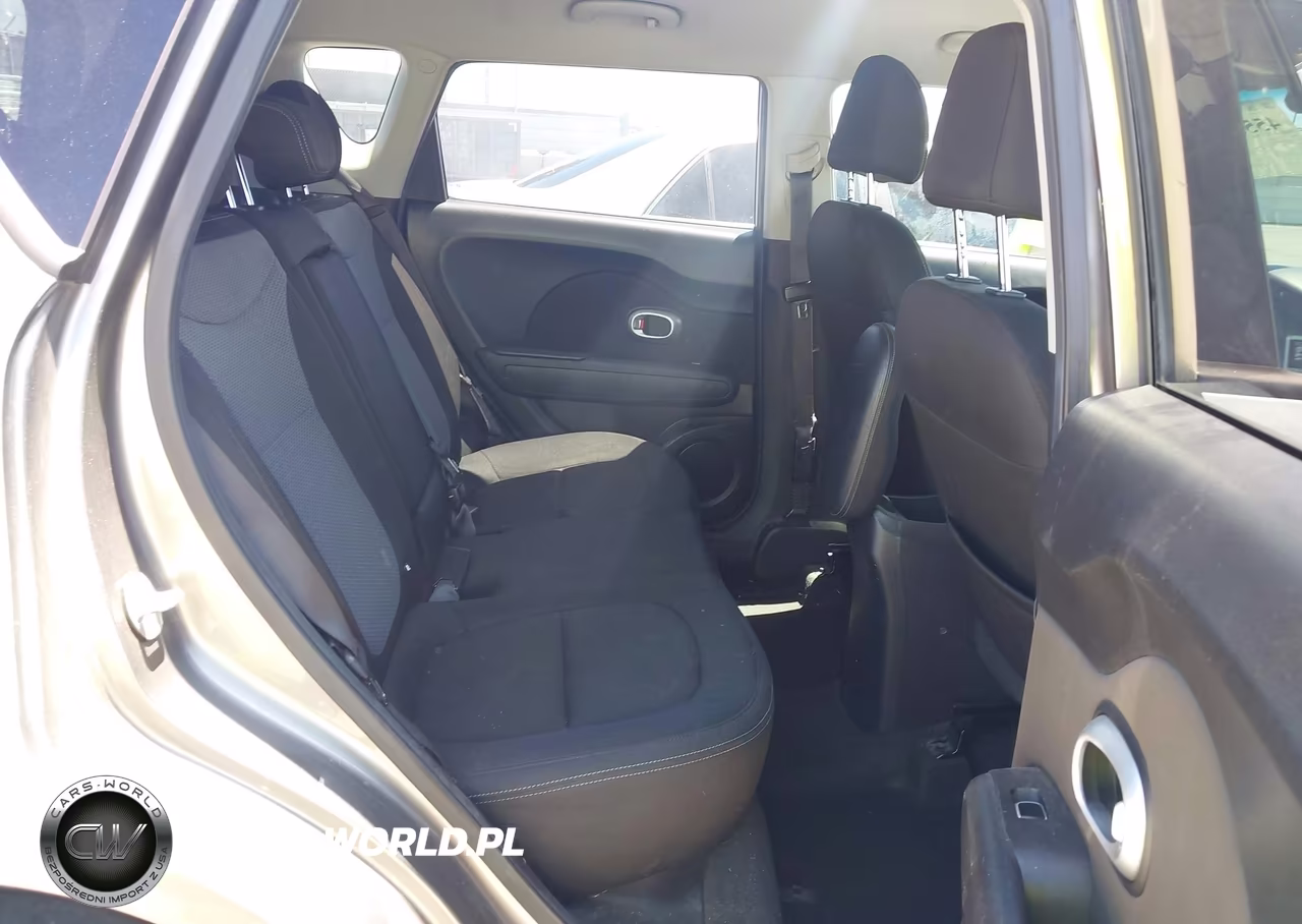 2018 Kia Soul + VIN:KNDJP3A58J7531709 - 8