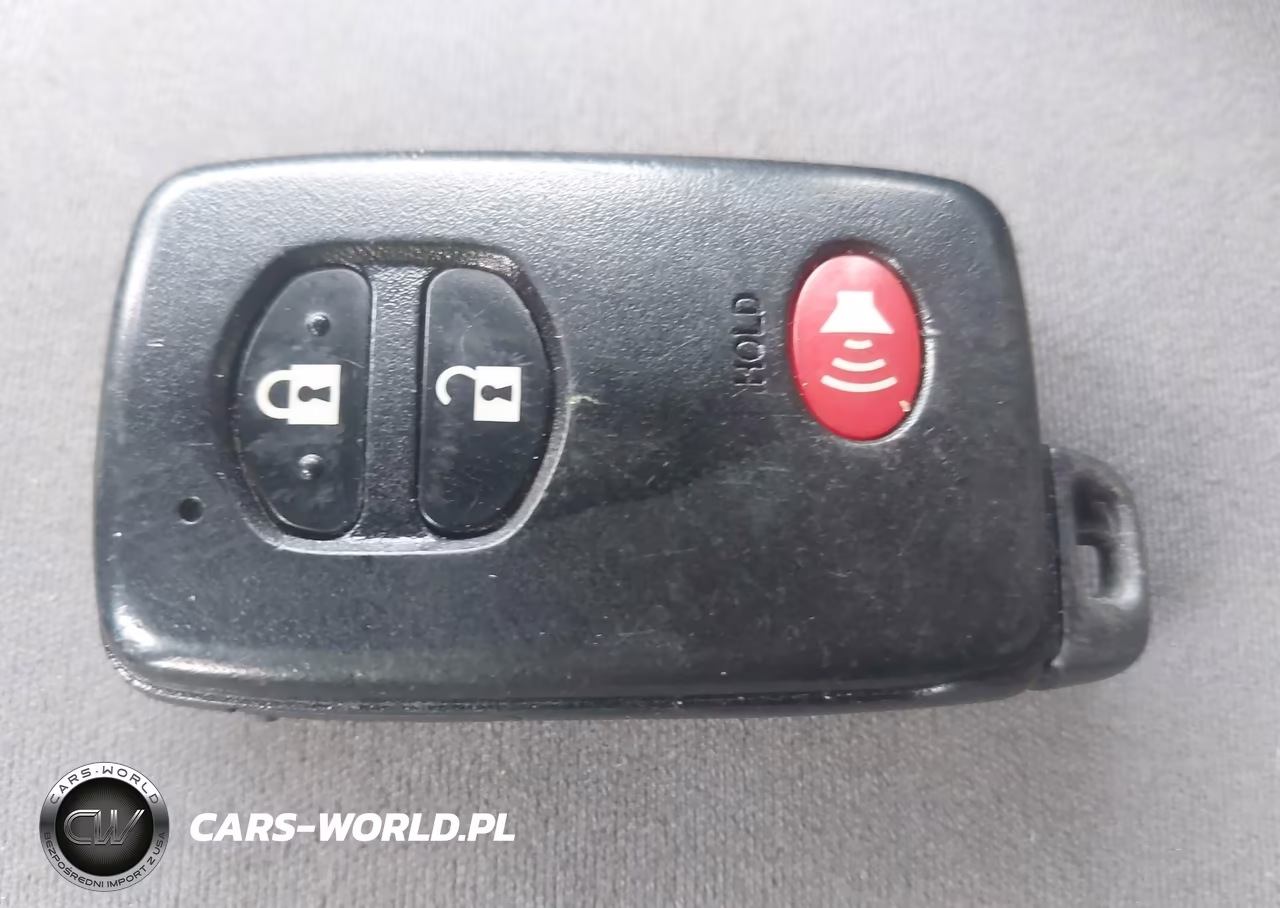 2011 Toyota Prius Two VIN:JTDKN3DU5B0257828 - 11