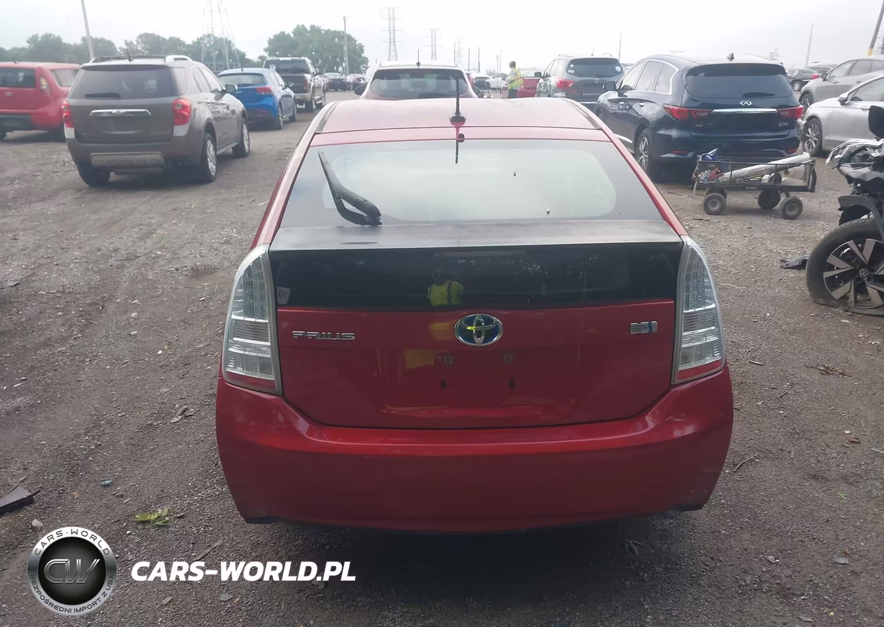 2011 Toyota Prius Two VIN:JTDKN3DU5B0257828 - 16