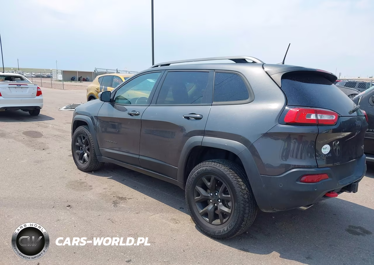2016 Jeep Cherokee Trailhawk VIN:1C4PJMBS0GW183814 - 3