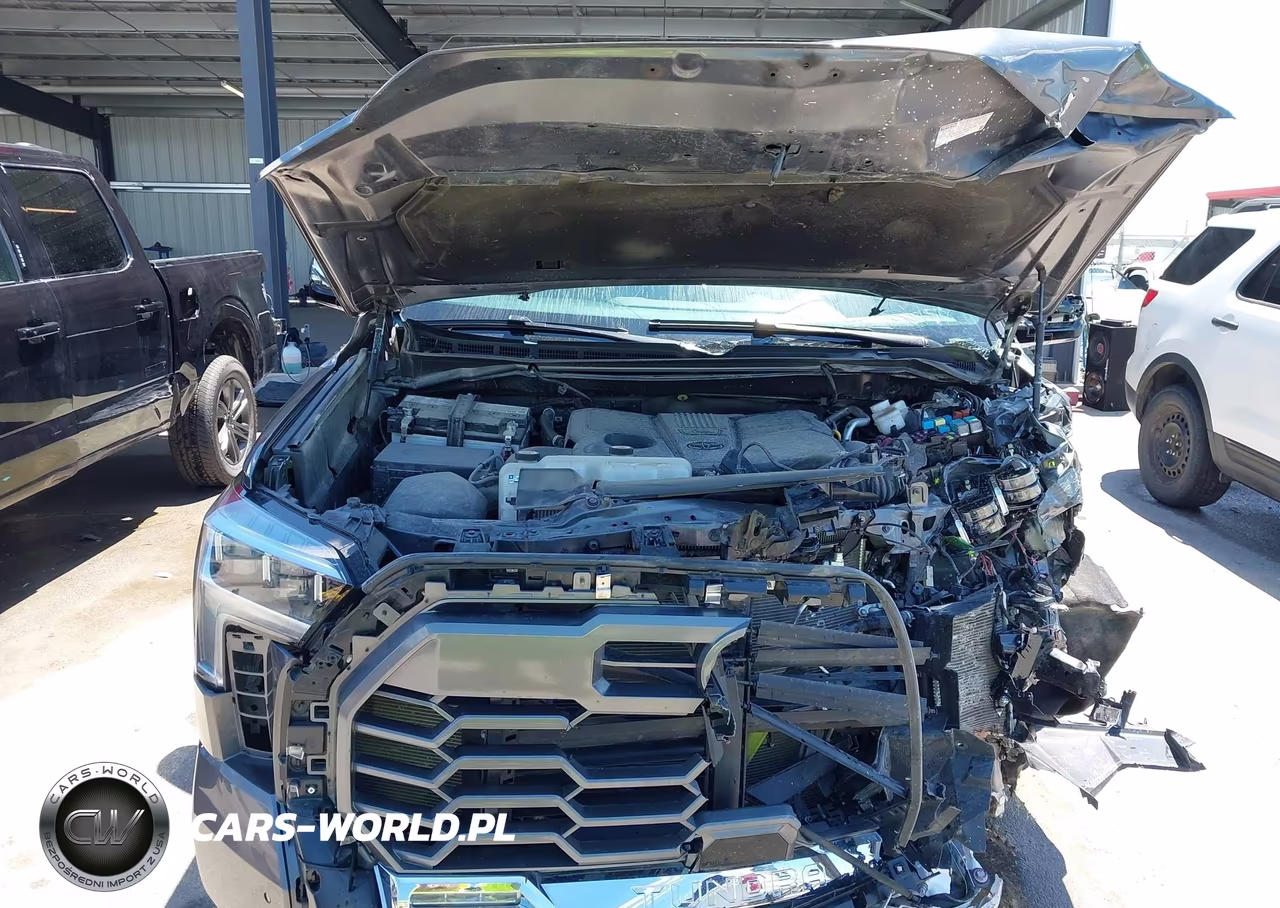 2023 Toyota Tundra VIN:5TFMA5DB3PX112929 - 10