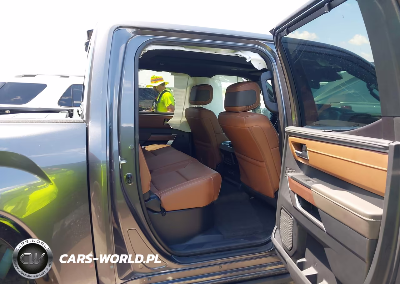 2023 Toyota Tundra VIN:5TFMA5DB3PX112929 - 8