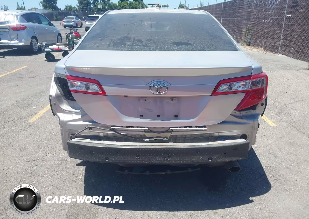 2014 Toyota Camry Se VIN:4T1BF1FK4EU755413 - 20
