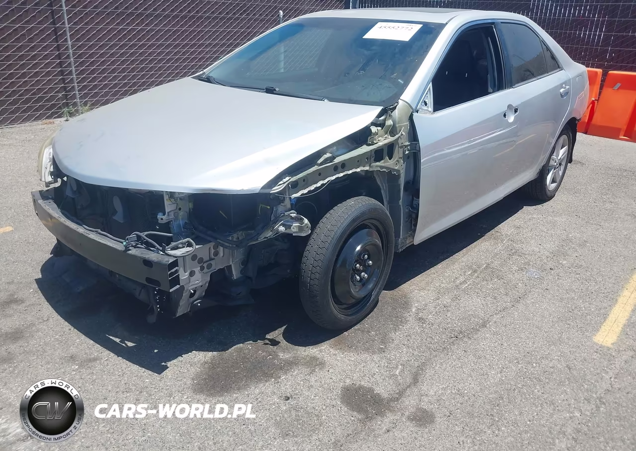 2014 Toyota Camry Se VIN:4T1BF1FK4EU755413 - 6