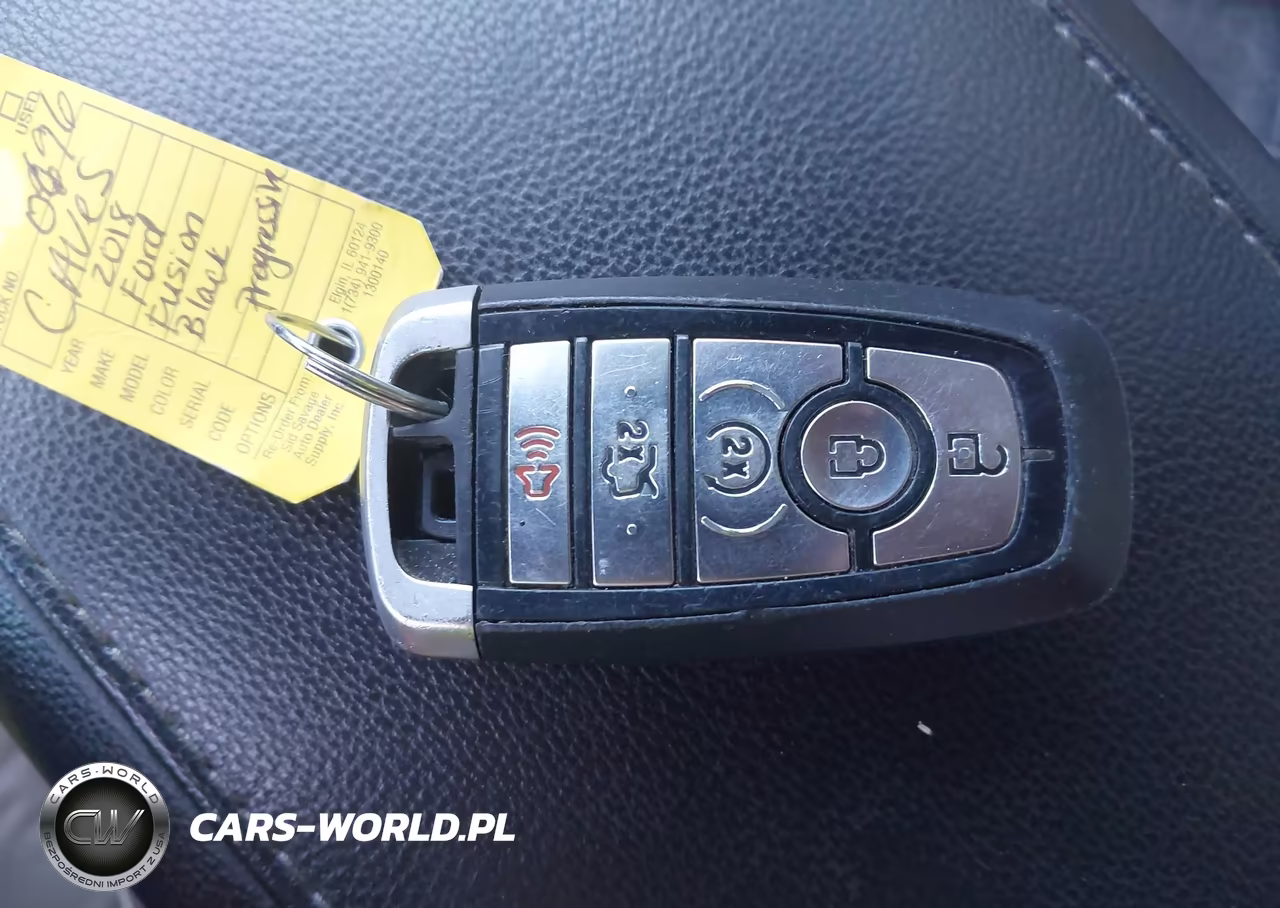 2018 Ford Fusion Hybrid Se VIN:3FA6P0LU6JR118498 - 11