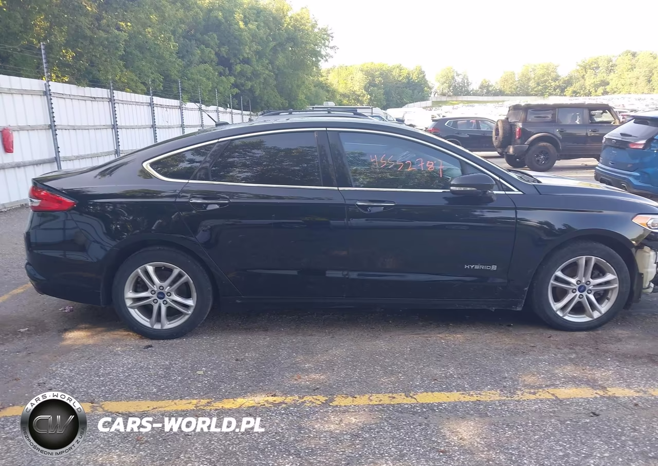 2018 Ford Fusion Hybrid Se VIN:3FA6P0LU6JR118498 - 13