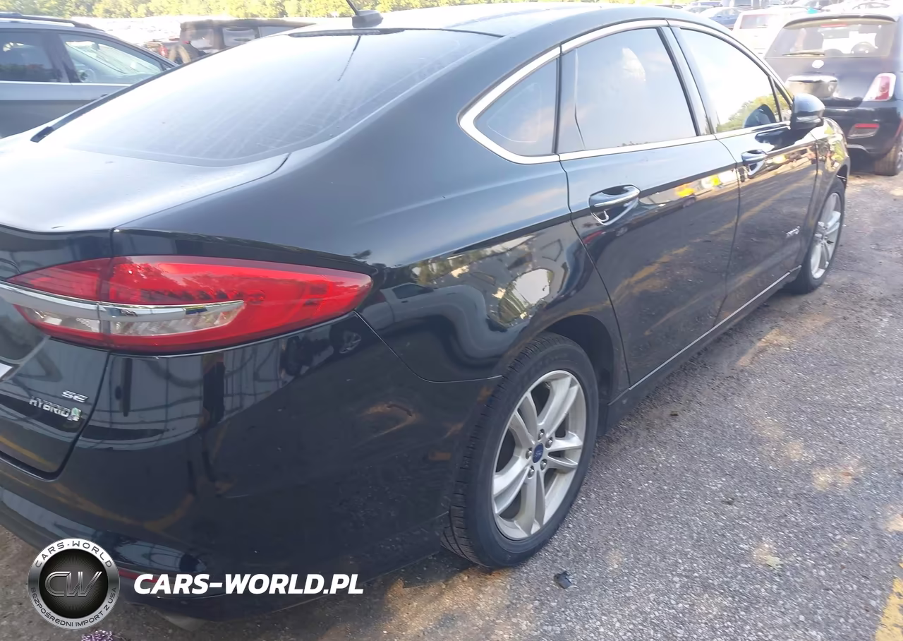 2018 Ford Fusion Hybrid Se VIN:3FA6P0LU6JR118498 - 4