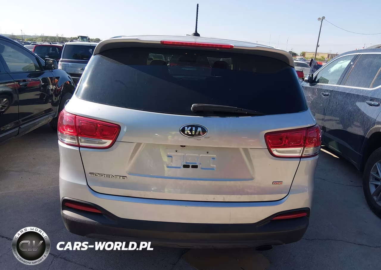 2018 Kia Sorento 2.4L L VIN:5XYPG4A34JG354870 - 16