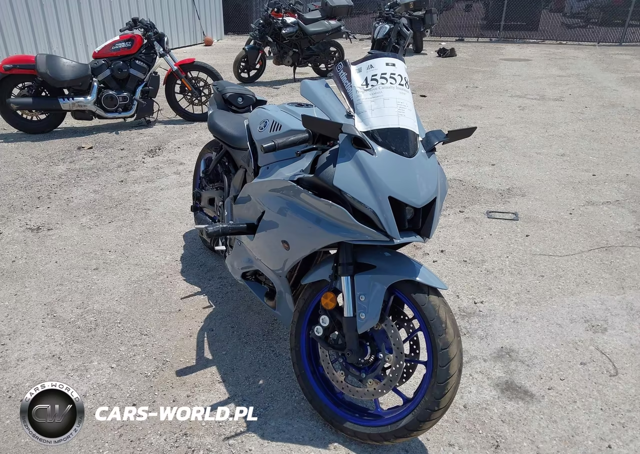2022 Yamaha Yzfr7