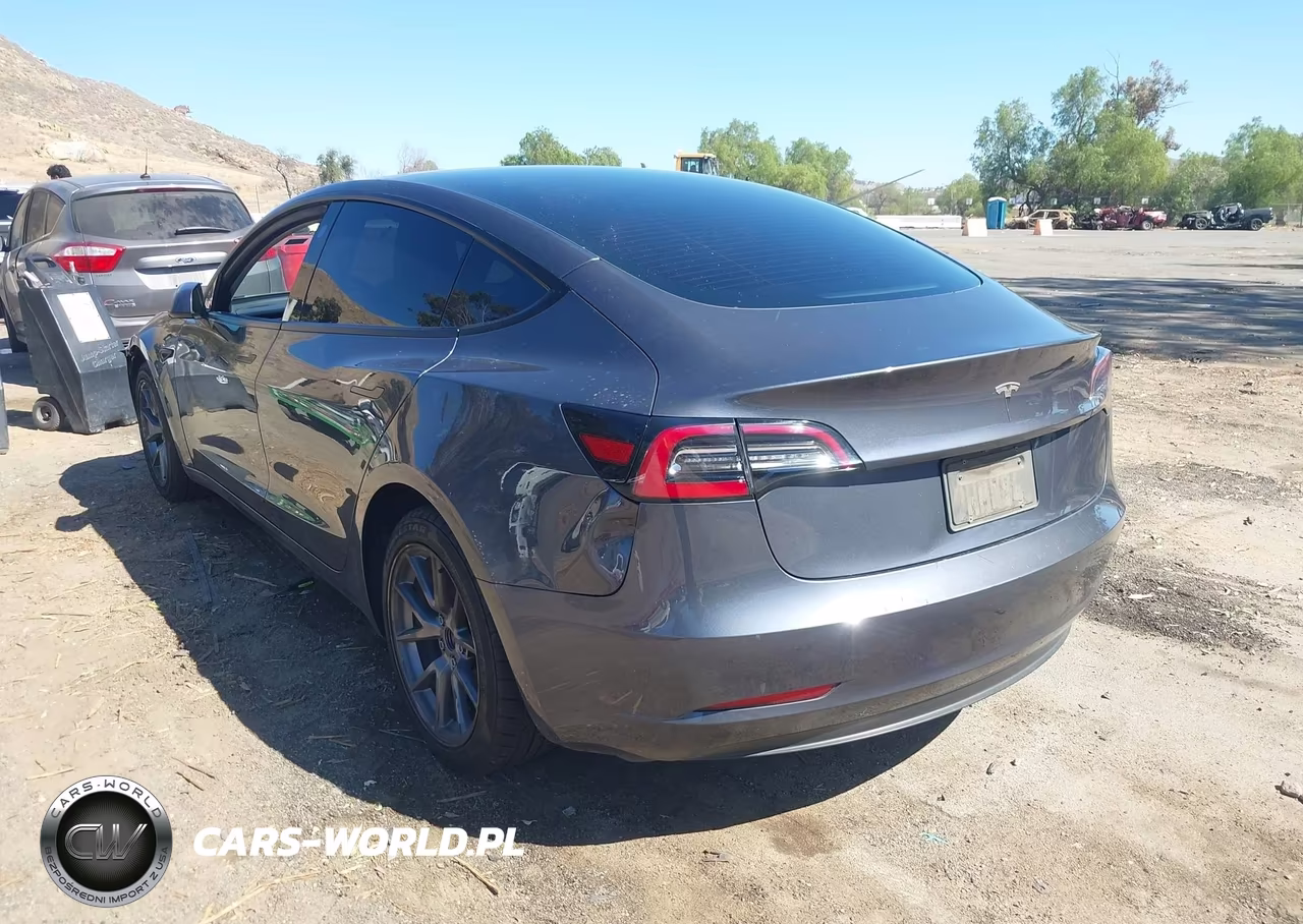 2023 Tesla Model 3 Rear-Wheel Drive VIN:5YJ3E1EA7PF457471 - 3