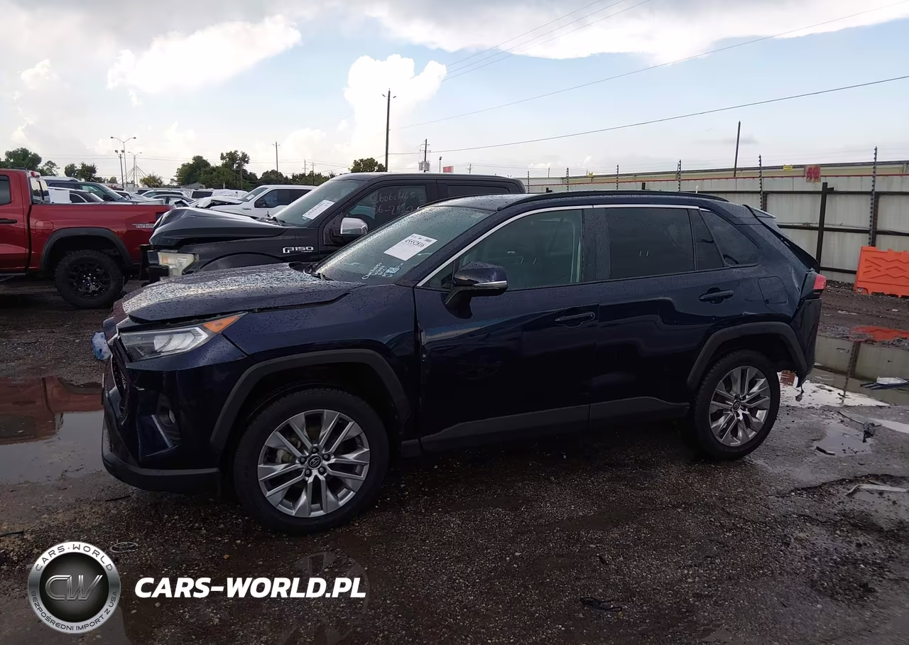 2020 Toyota Rav4 Xle Premium VIN:2T3C1RFV5LW086648 - 13