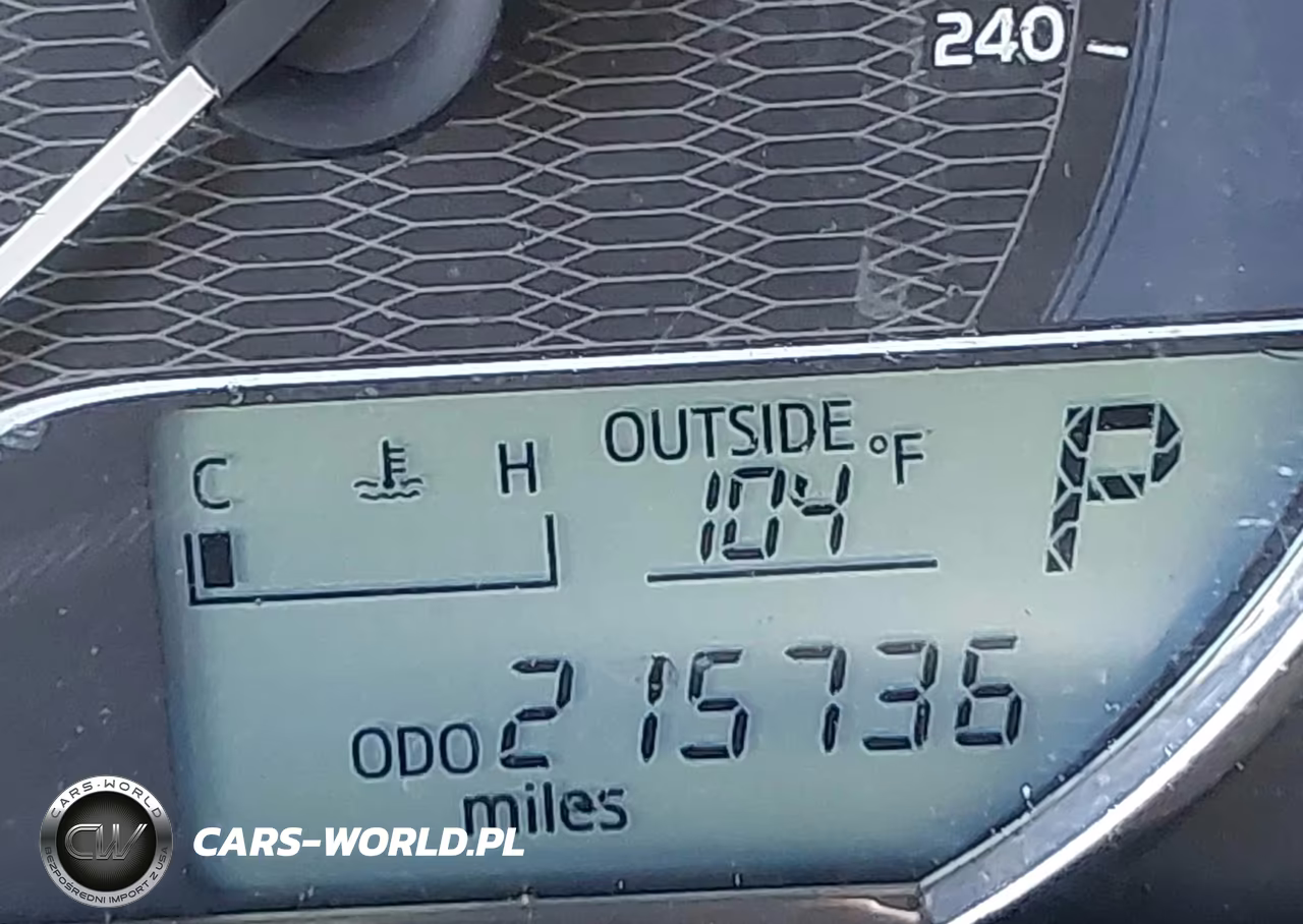 2014 Toyota Corolla Le VIN:2T1BURHE2EC197834 - 15