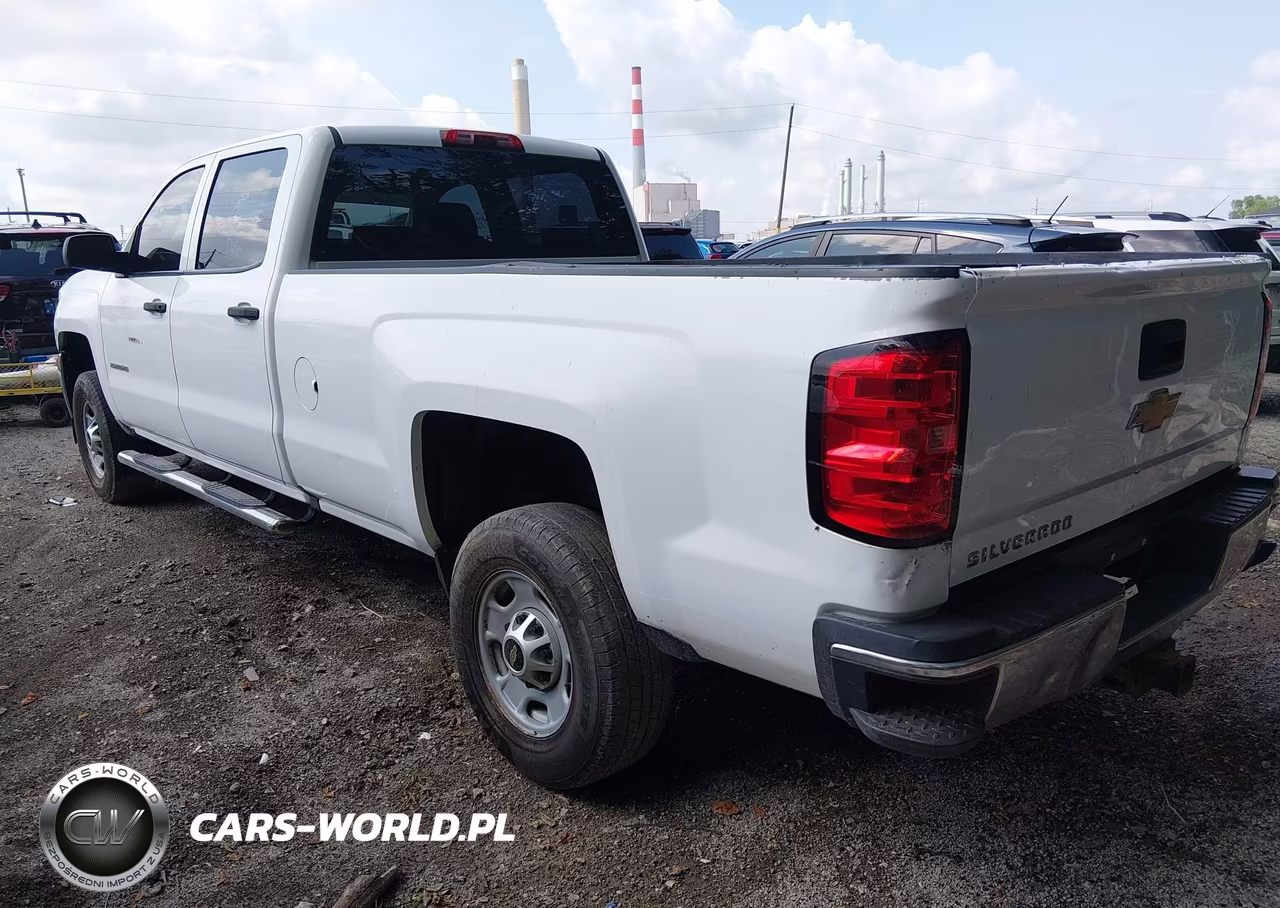 2016 Chevrolet Silverado 2500Hd Work Truck VIN:1GC1CUEG3GF232575 - 3