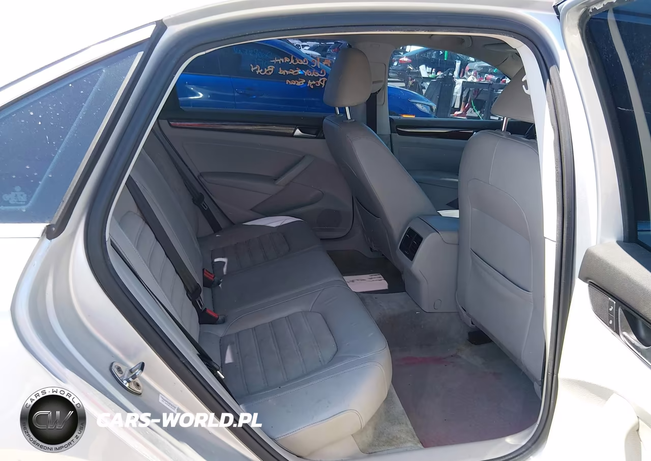 2013 Volkswagen Passat 2.0L Tdi Sel Premium VIN:1VWCN7A36DC009674 - 8