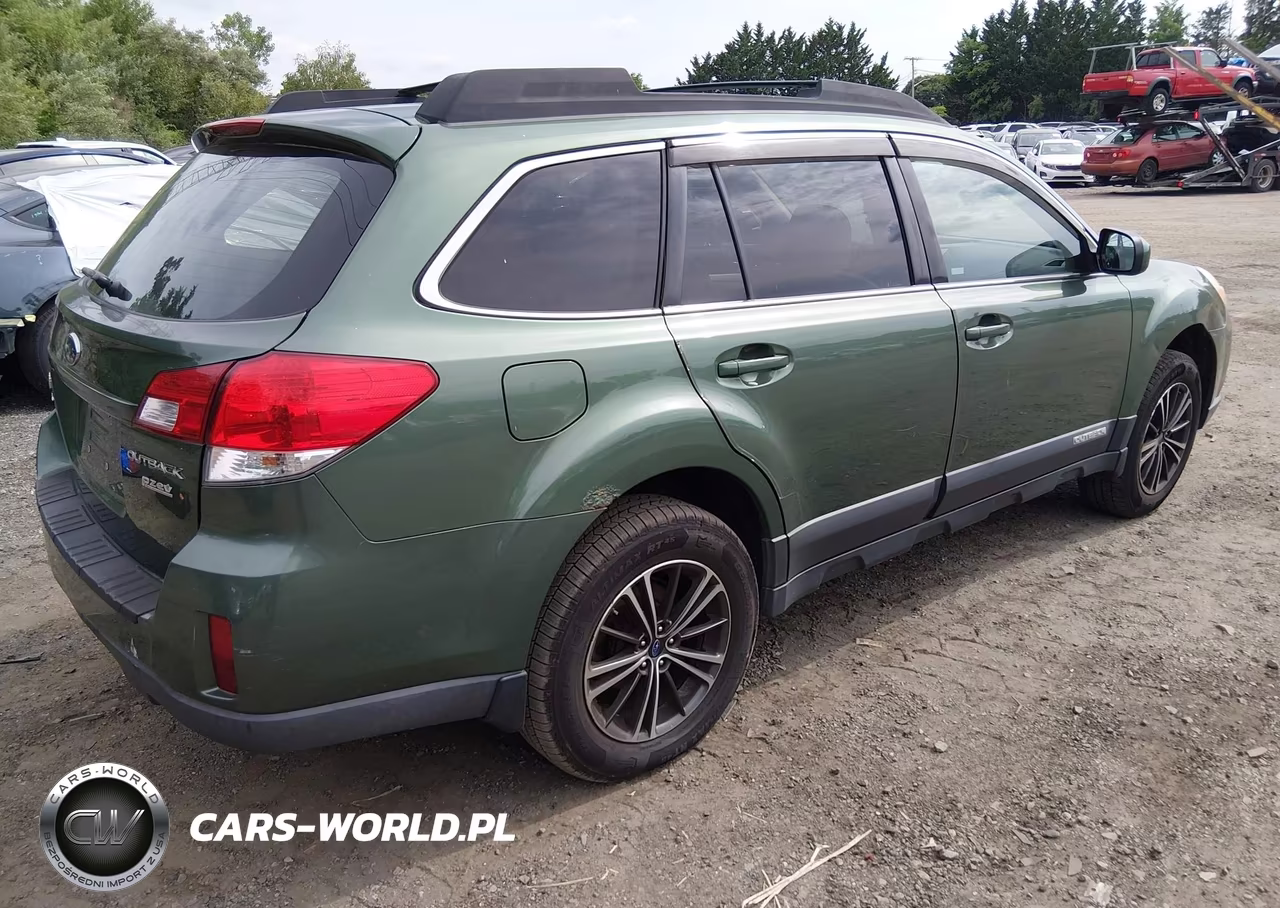 2012 Subaru Outback 2.5I Premium VIN:4S4BRBGC9C3234033 - 4