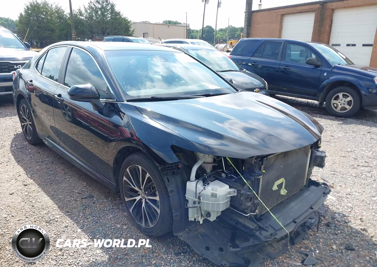 2020 Toyota Camry Se – zdjęcie 1 z 16