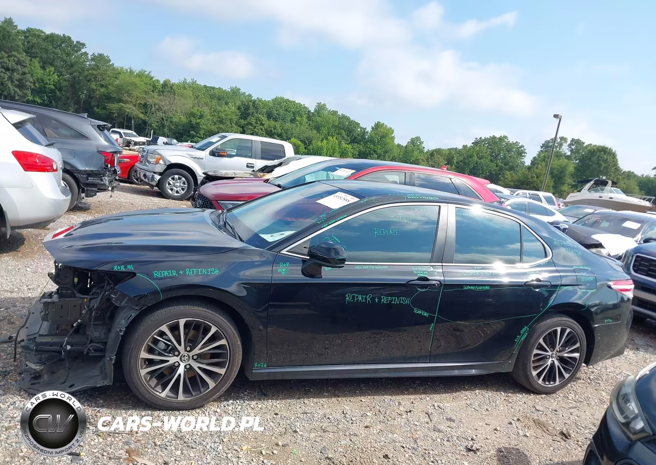 2020 Toyota Camry Se VIN:4T1G11AK6LU867932 - 14