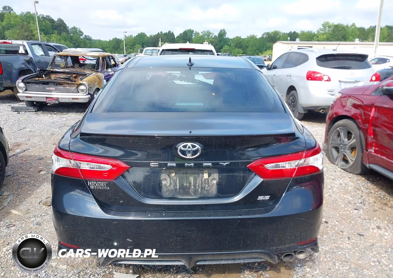 2020 Toyota Camry Se VIN:4T1G11AK6LU867932 - 16