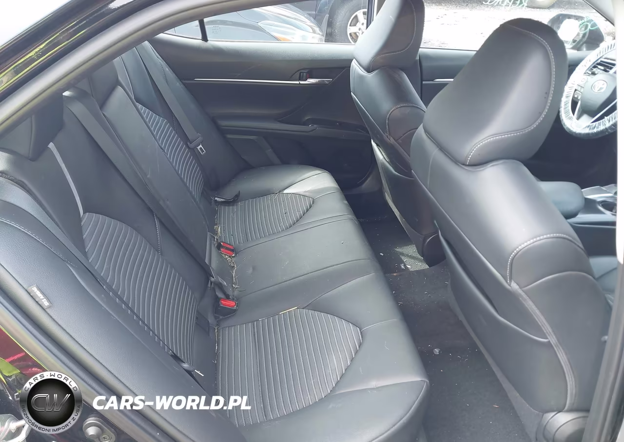 2020 Toyota Camry Se VIN:4T1G11AK6LU867932 - 8