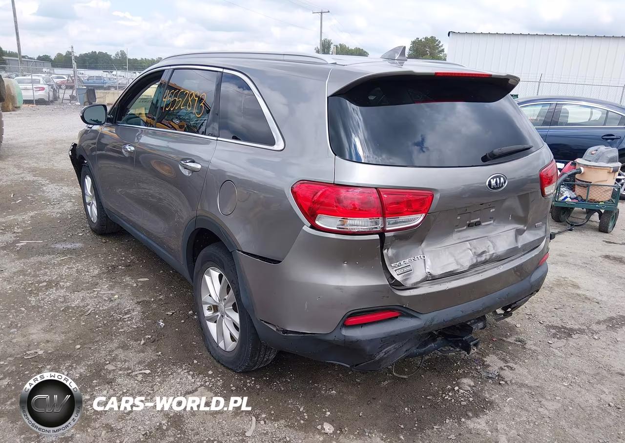 2018 Kia Sorento 2.4L Lx VIN:5XYPG4A32JG403872 - 3