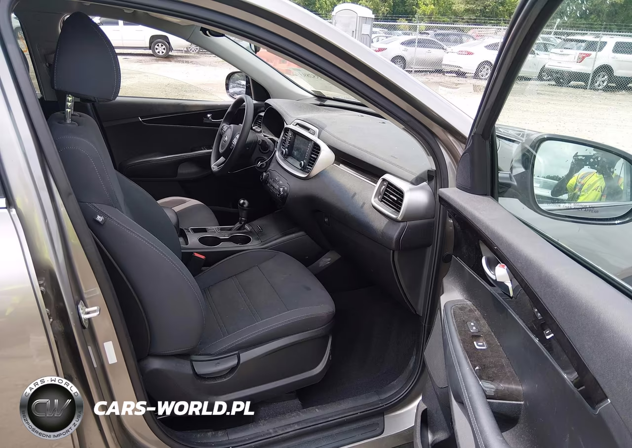 2018 Kia Sorento 2.4L Lx VIN:5XYPG4A32JG403872 - 5