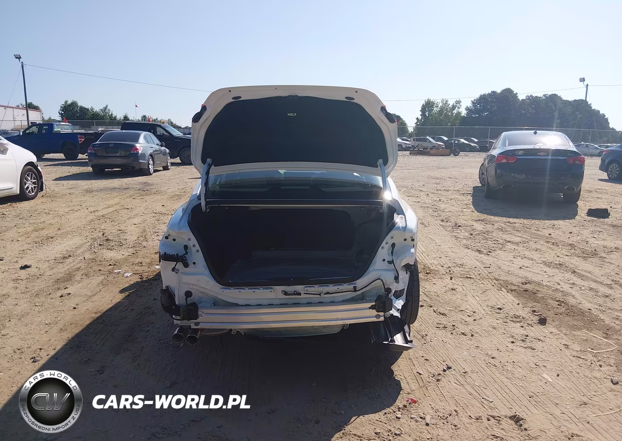 2026 Toyota Camry Se VIN:4T1DAACKXTU751892 - 17