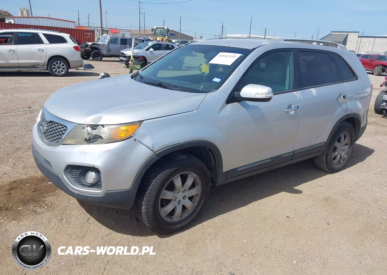 2011 Kia Sorento Lx VIN:5XYKT4A13BG049110 - 2