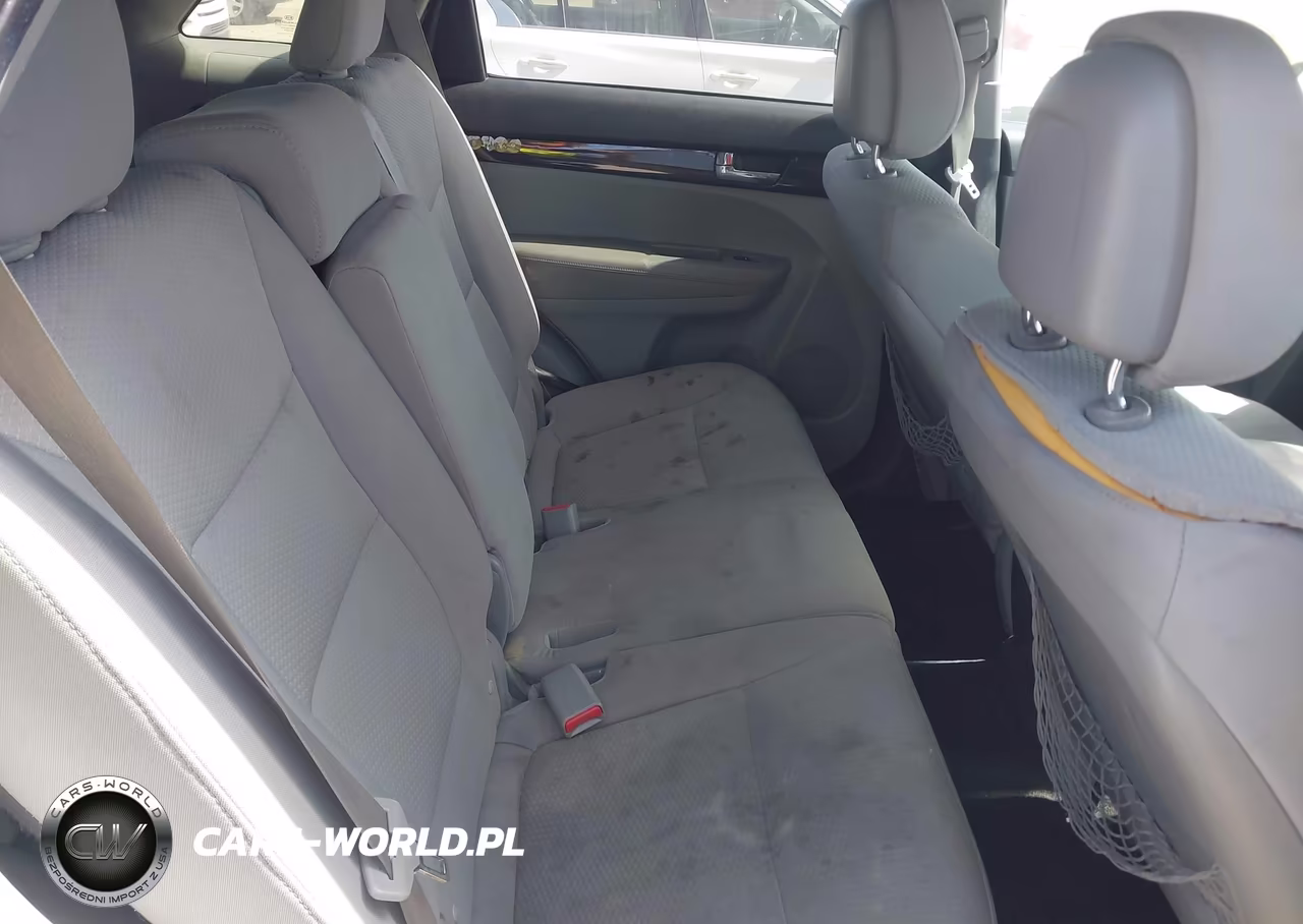 2011 Kia Sorento Lx VIN:5XYKT4A13BG049110 - 8