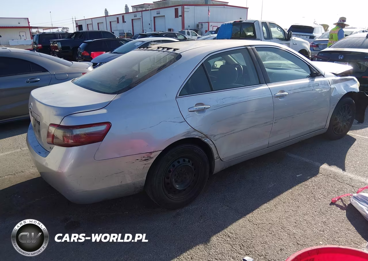 2007 Toyota Camry Le VIN:4T1BE46K57U500728 - 4