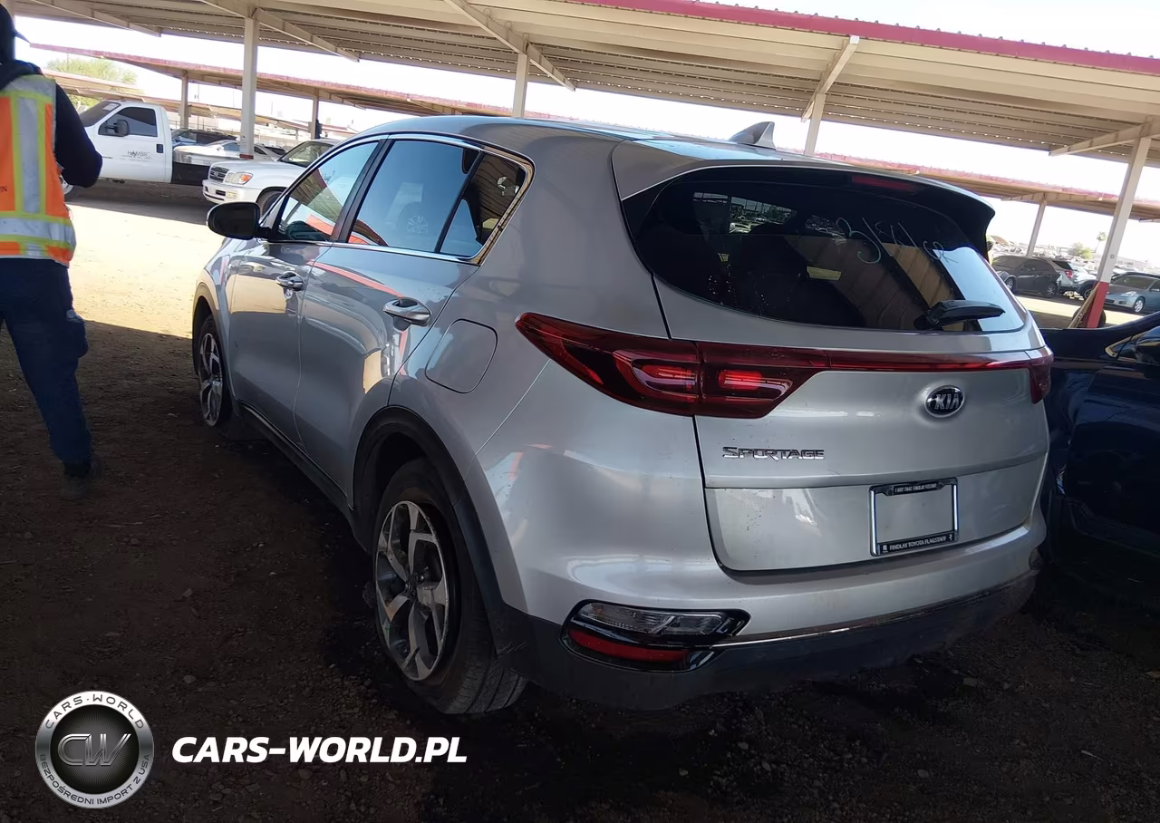 2020 Kia Sportage Lx VIN:KNDPM3AC9L7801762 - 3