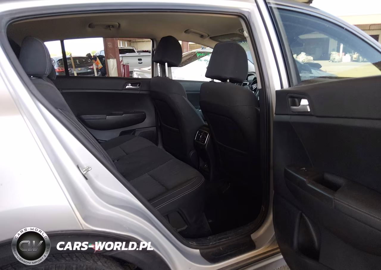 2020 Kia Sportage Lx VIN:KNDPM3AC9L7801762 - 8