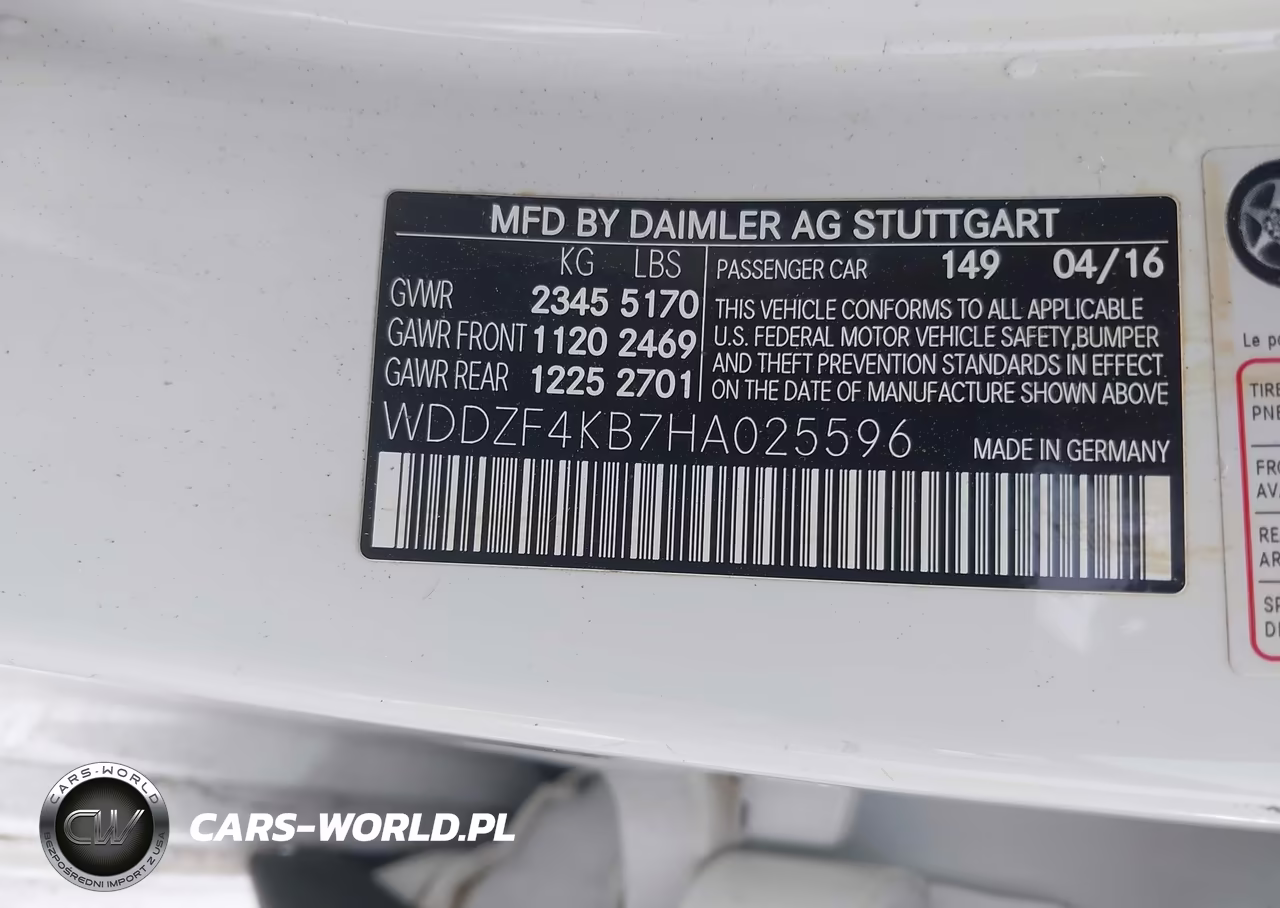2017 Mercedes-Benz E 300 4Matic VIN:WDDZF4KB7HA025596 - 9