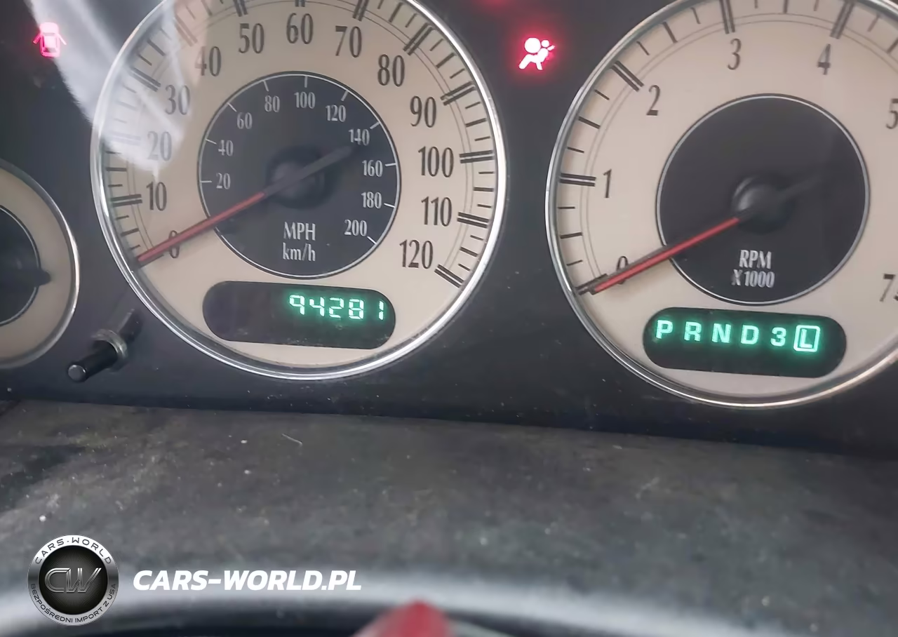 2001 Chrysler Town & Country Limited VIN:2C8GP64L31R376313 - 15