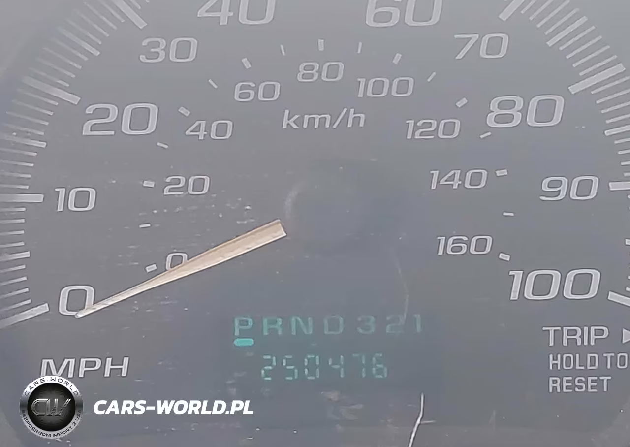 2005 Chevrolet Express Passenger VIN:1GAHG39U751128834 - 15