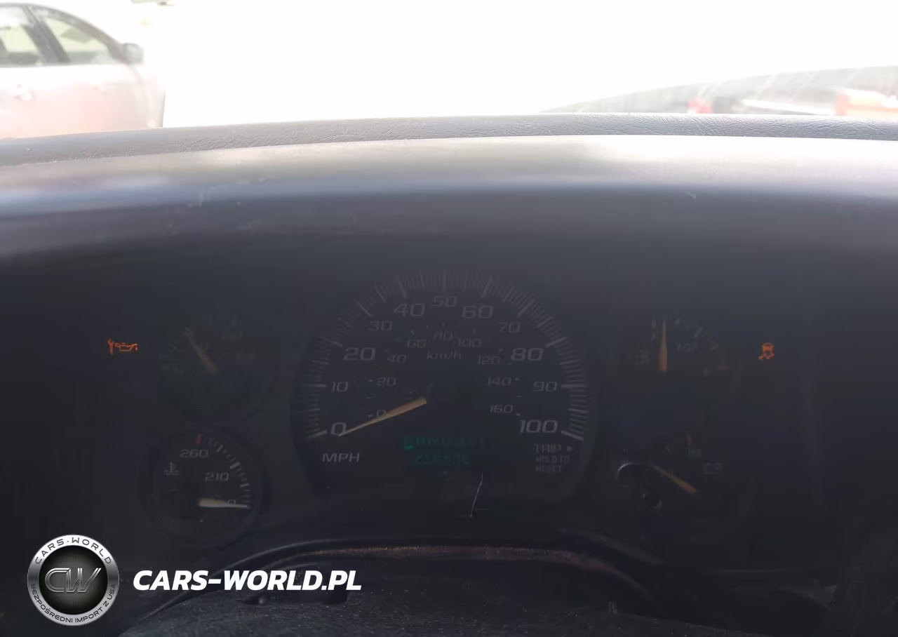 2005 Chevrolet Express Passenger VIN:1GAHG39U751128834 - 7