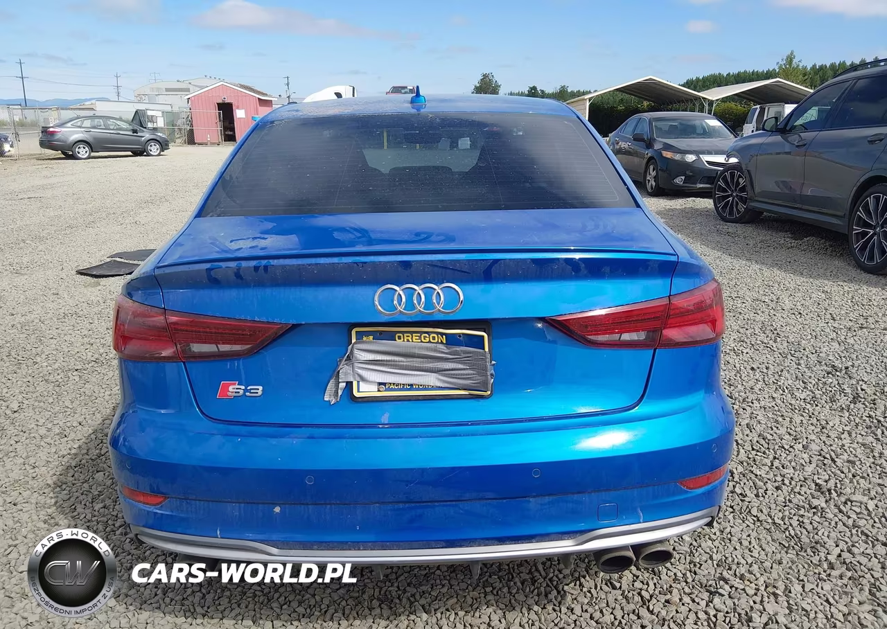 2017 Audi S3 Premium Plus VIN:WAUB1GFFXH1050966 - 16