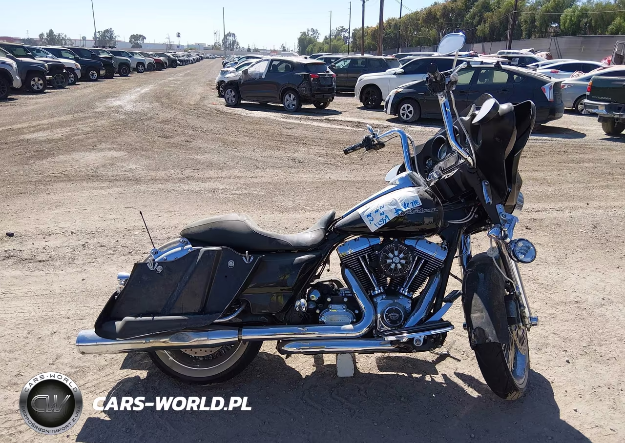 2011 Harley-Davidson Flhx VIN:1HD1KBM34BB663687 - 12