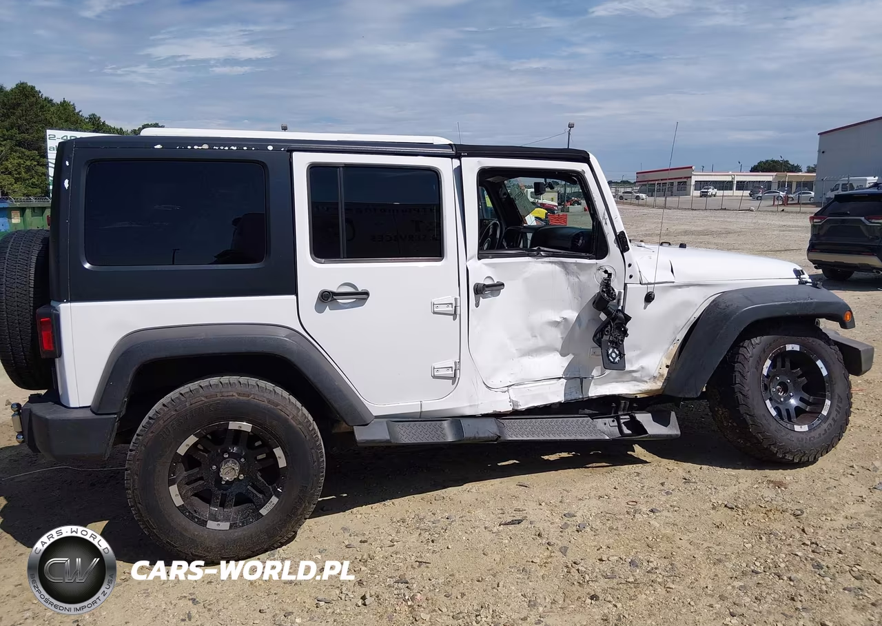 2013 Jeep Wrangler Unlimited Sport VIN:1C4HJWDG3DL542773 - 6