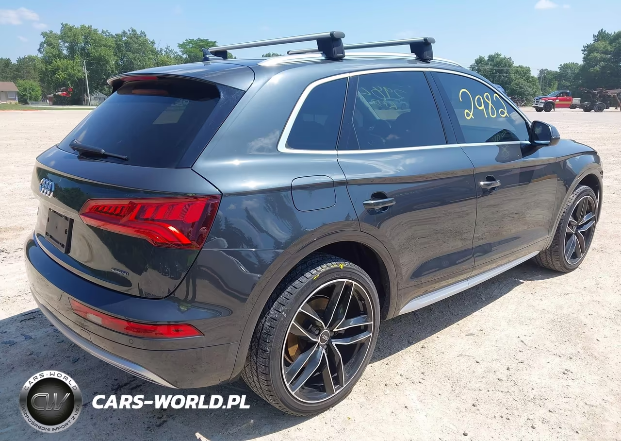 2020 Audi Q5 Premium 45 Tfsi Quattro S Tronic VIN:WA1ANAFY4L2028623 - 4
