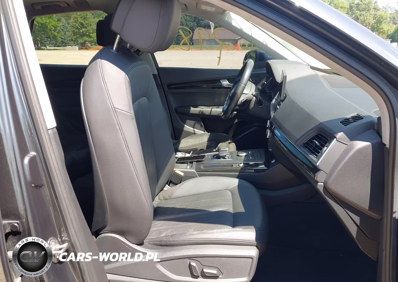 2020 Audi Q5 Premium 45 Tfsi Quattro S Tronic VIN:WA1ANAFY4L2028623 - 5