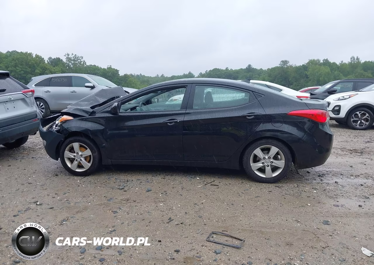 2013 Hyundai Elantra Gls VIN:KMHDH4AE2DU587842 - 14