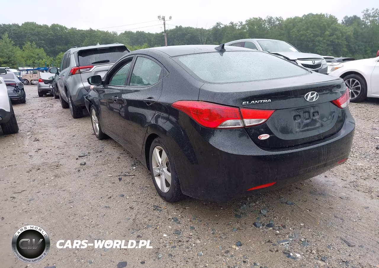2013 Hyundai Elantra Gls VIN:KMHDH4AE2DU587842 - 3