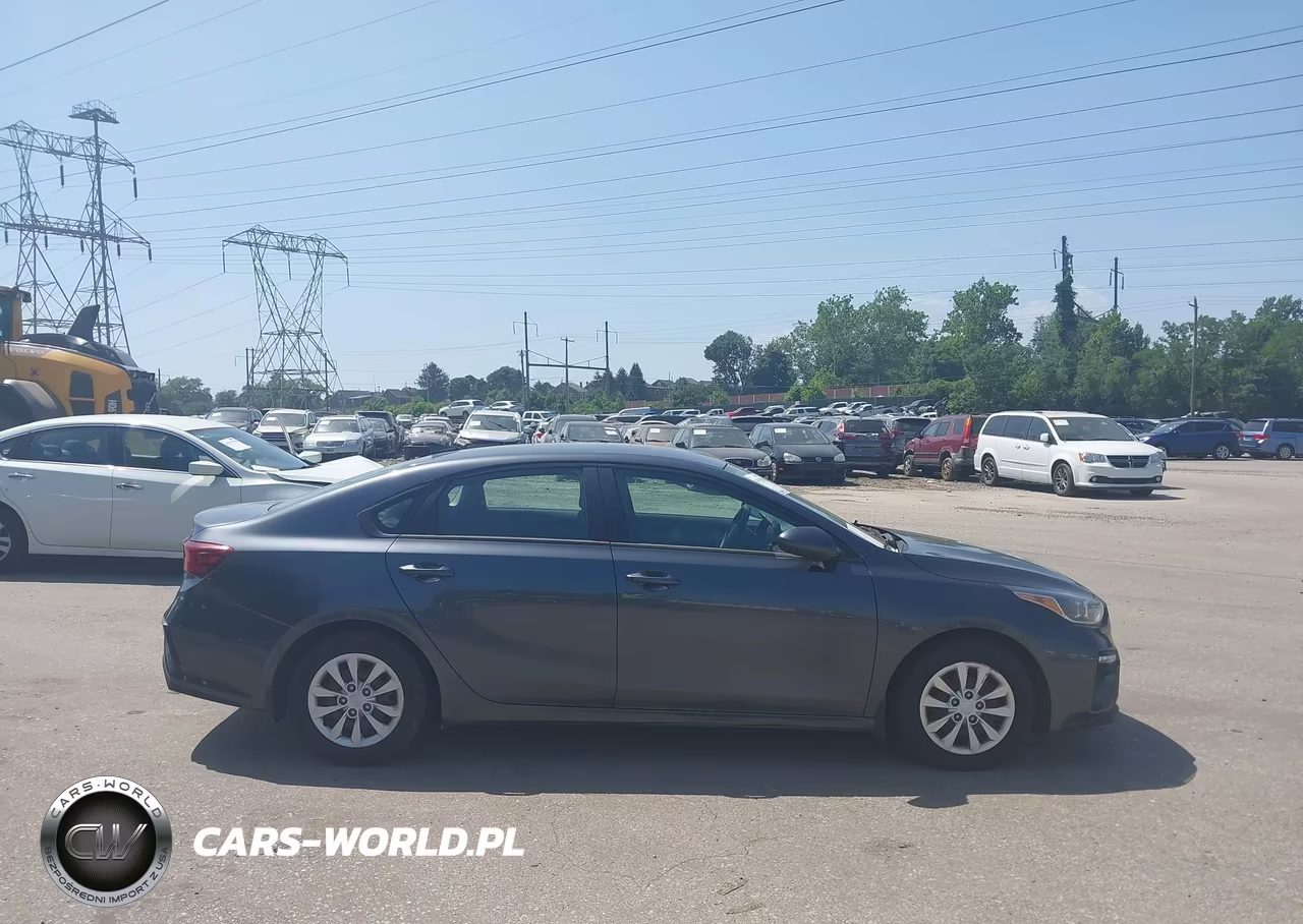 2019 Kia Forte Fe VIN:3KPF24AD4KE046213 - 13