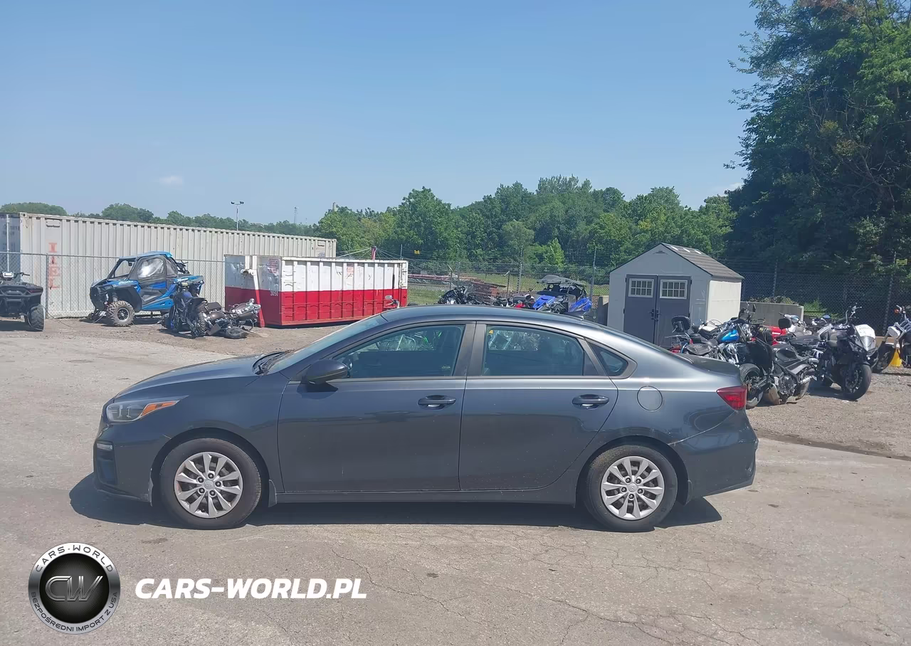 2019 Kia Forte Fe VIN:3KPF24AD4KE046213 - 14
