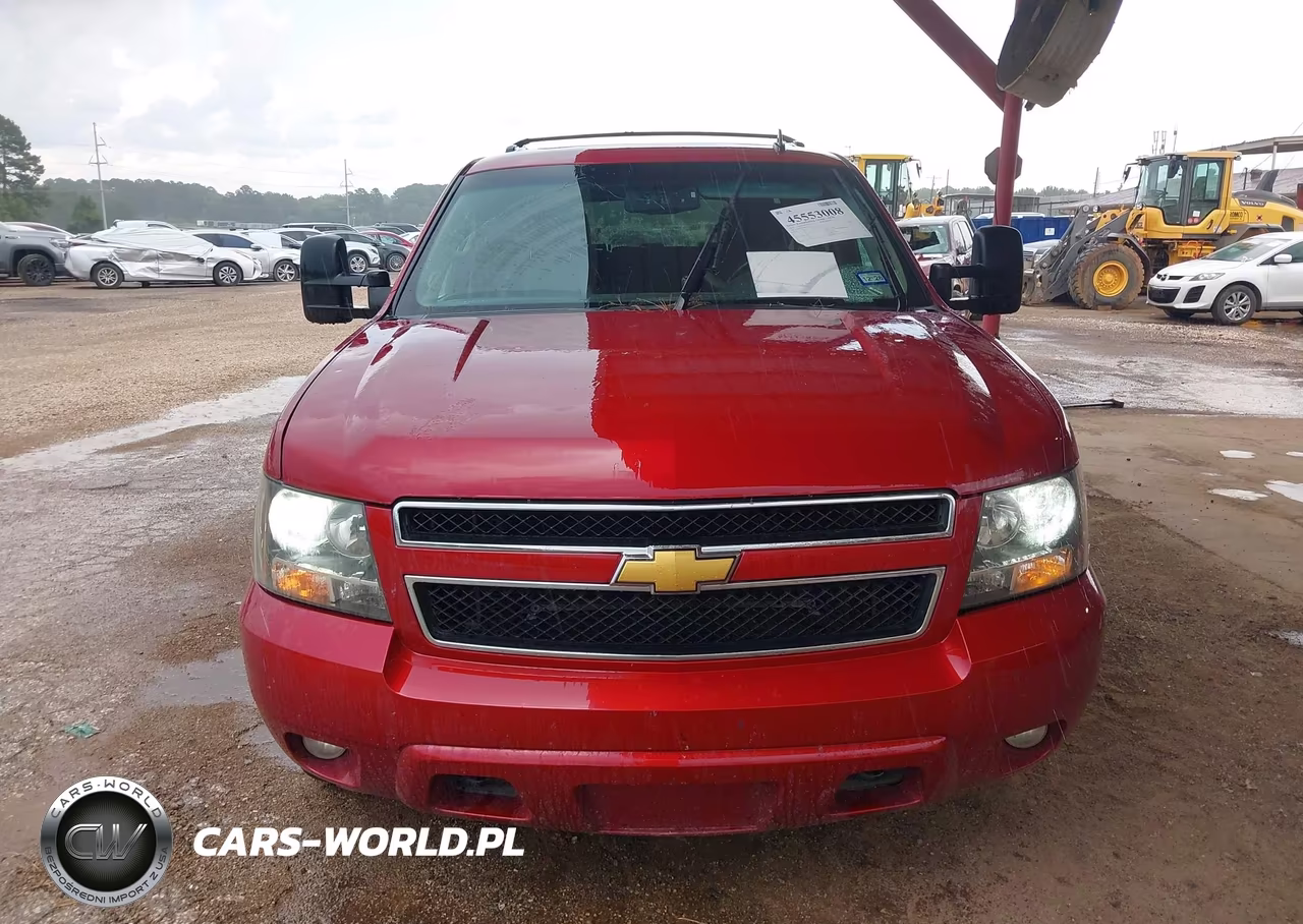 2014 Chevrolet Suburban Lt VIN:1GNSKJE70ER226337 - 12
