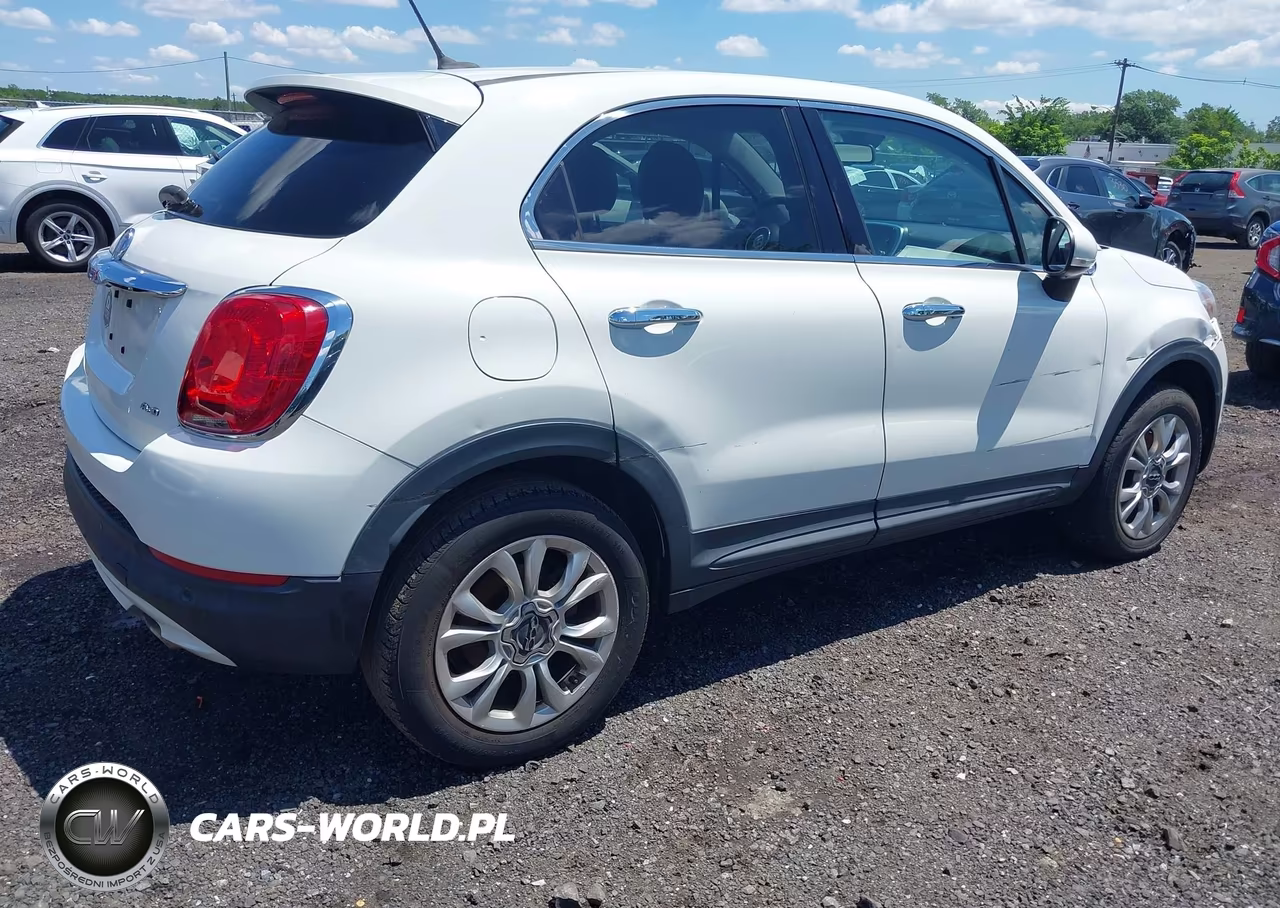 2016 Fiat 500X Lounge VIN:ZFBCFYDT7GP377198 - 6