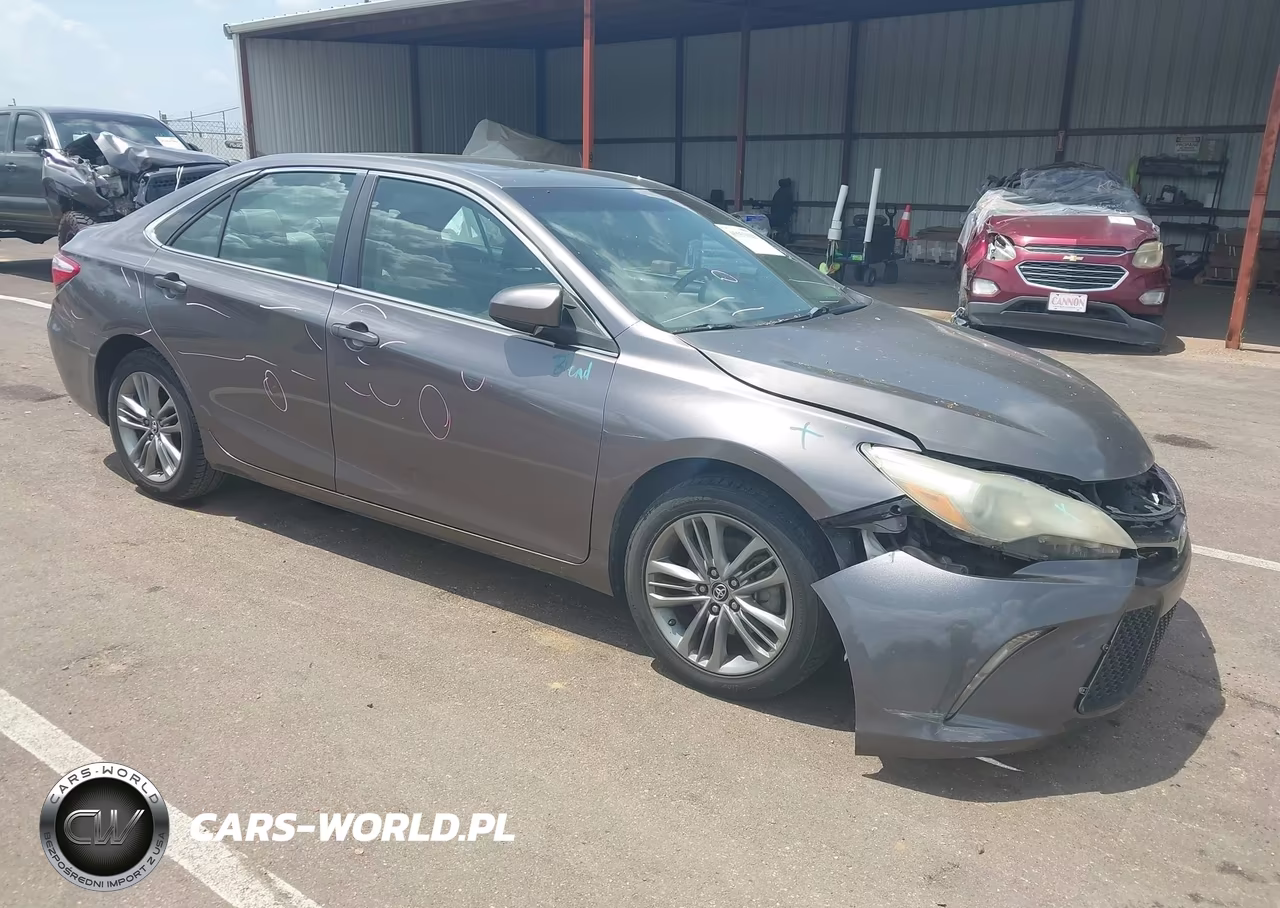 2015 Toyota Camry Se VIN:4T1BF1FK5FU013328 - 1