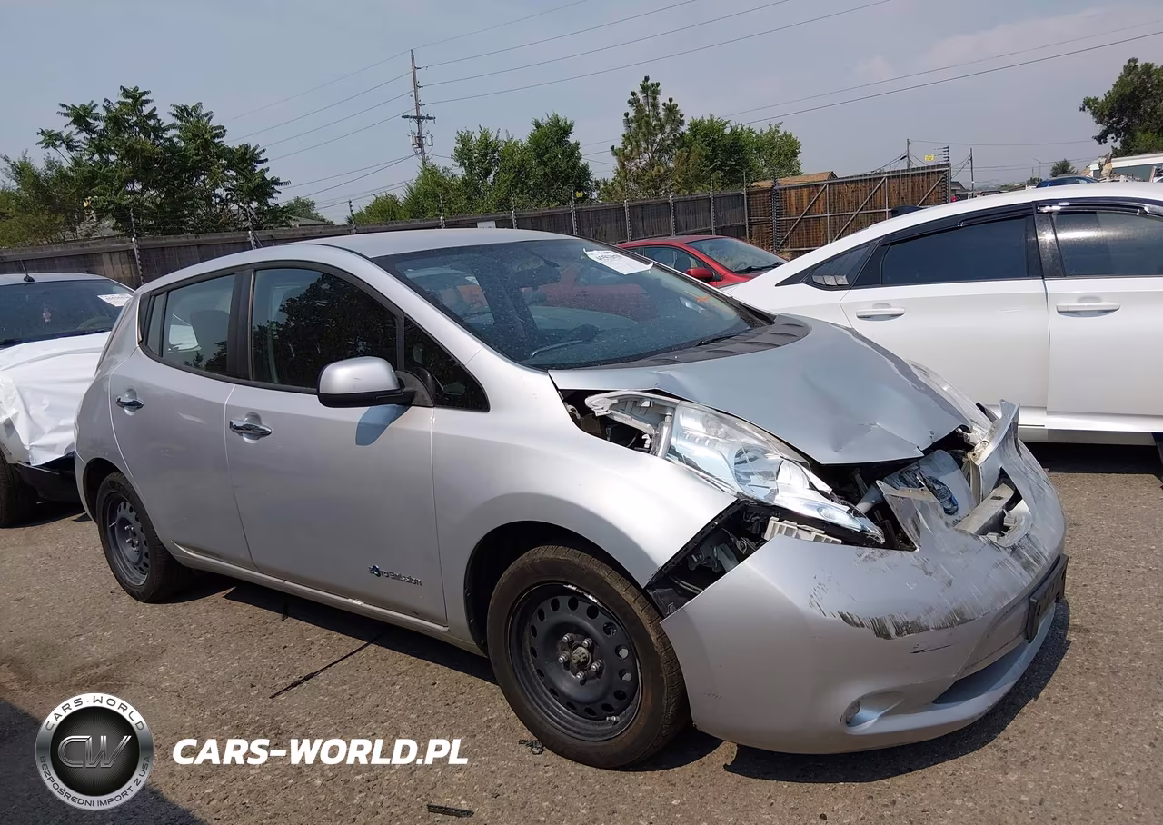 2016 Nissan Leaf S VIN:1N4AZ0CP2GC307395 - 13