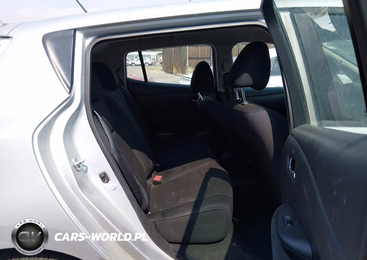 2016 Nissan Leaf S VIN:1N4AZ0CP2GC307395 - 8
